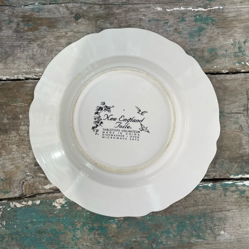 Tabletops unlimited black and white toile Rooster bowl - Picture 2 of 5